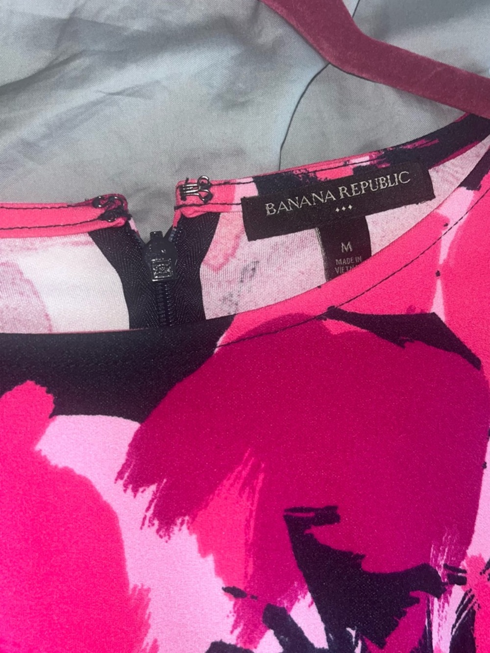 Banana Republic Pink Abstract Floral Print Dress Statement Chic Bright Pink - Picture 4 of 4